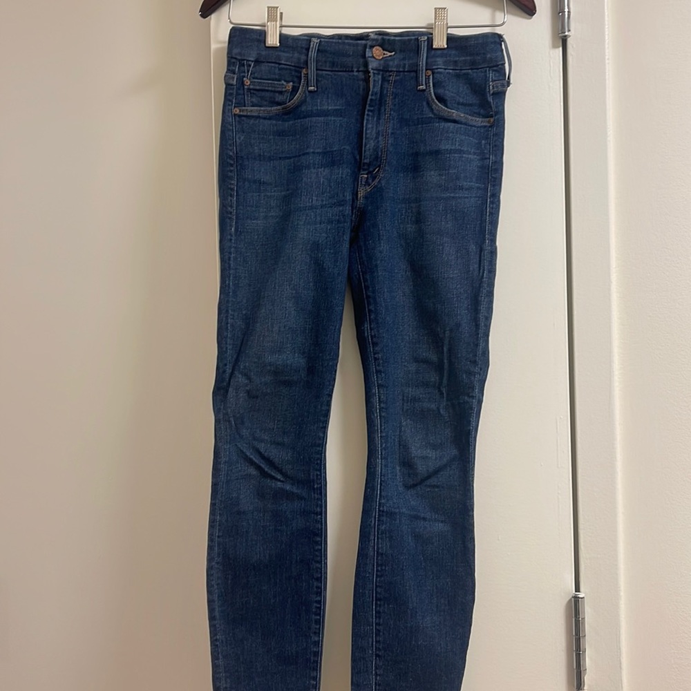 Mother Jeans in Dark wash. Size 26
